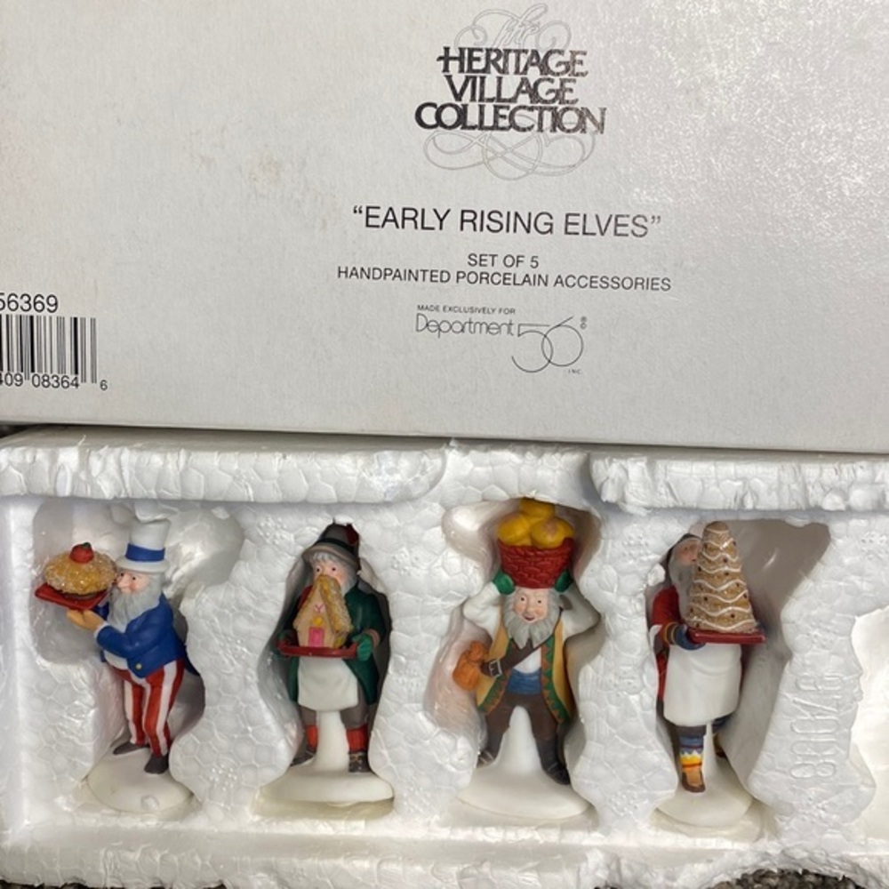 Department 56 "EARLY RISING ELVES" 4pc Christmas Village Accessory w/ Box #56369
